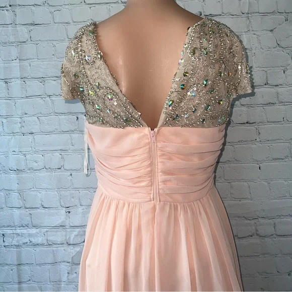 Jodi Kristopher Light Pink & Silver Bedazzled Formal Dress size 7 - Picture 7 of 10